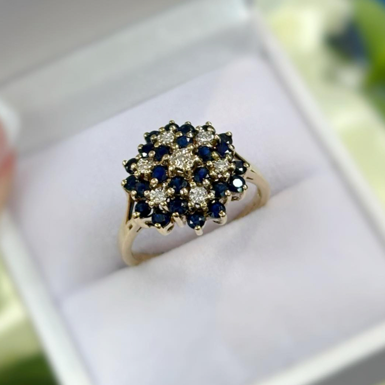 David Edwards Jewellers Gallery Image