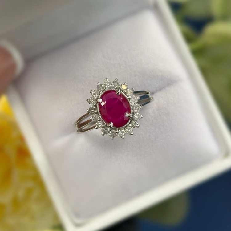 David Edwards Jewellers Gallery Image