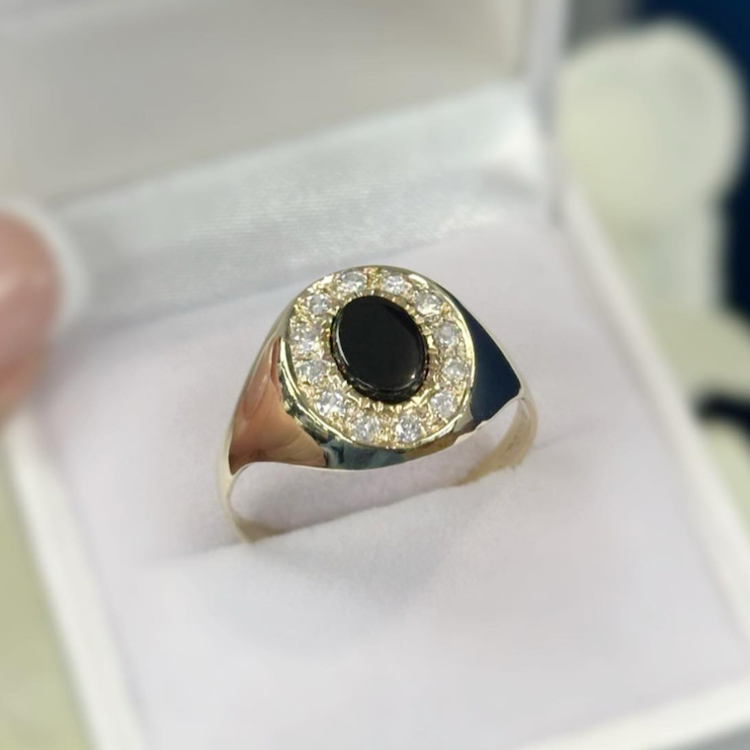 David Edwards Jewellers Gallery Image
